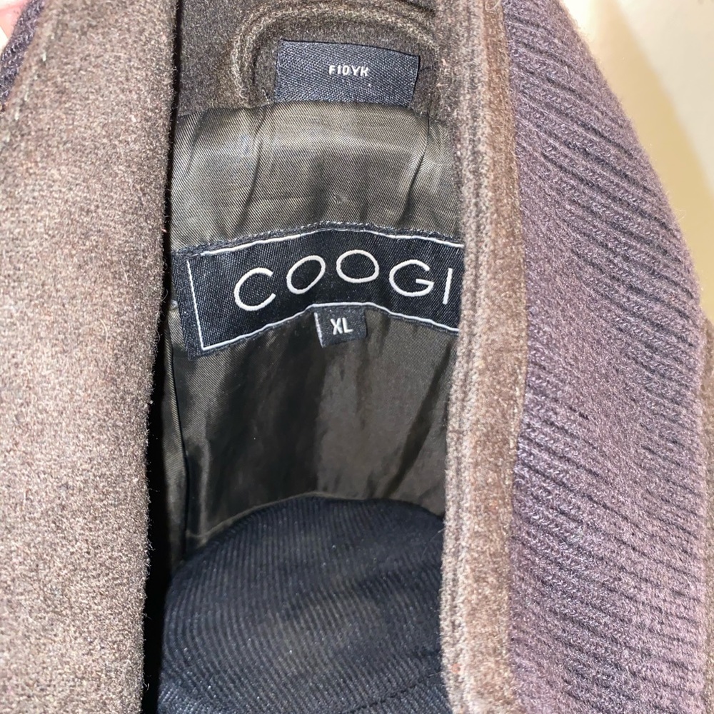 Coogi - Picture 6 of 7